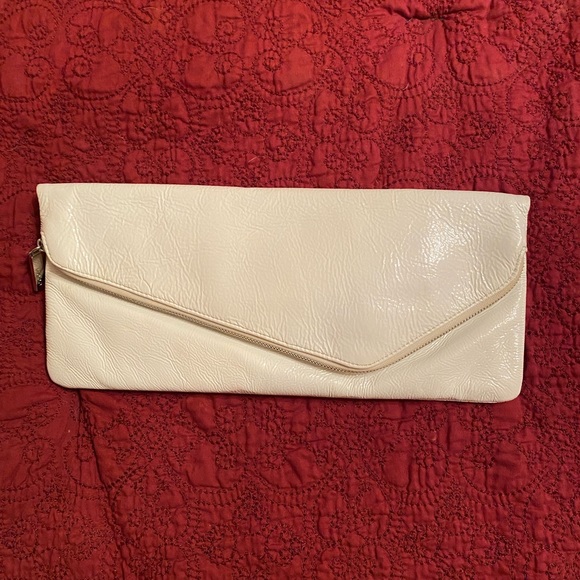 HOBO Handbags - HOBO FOLD OVER ZIPPERED CLUTCH!